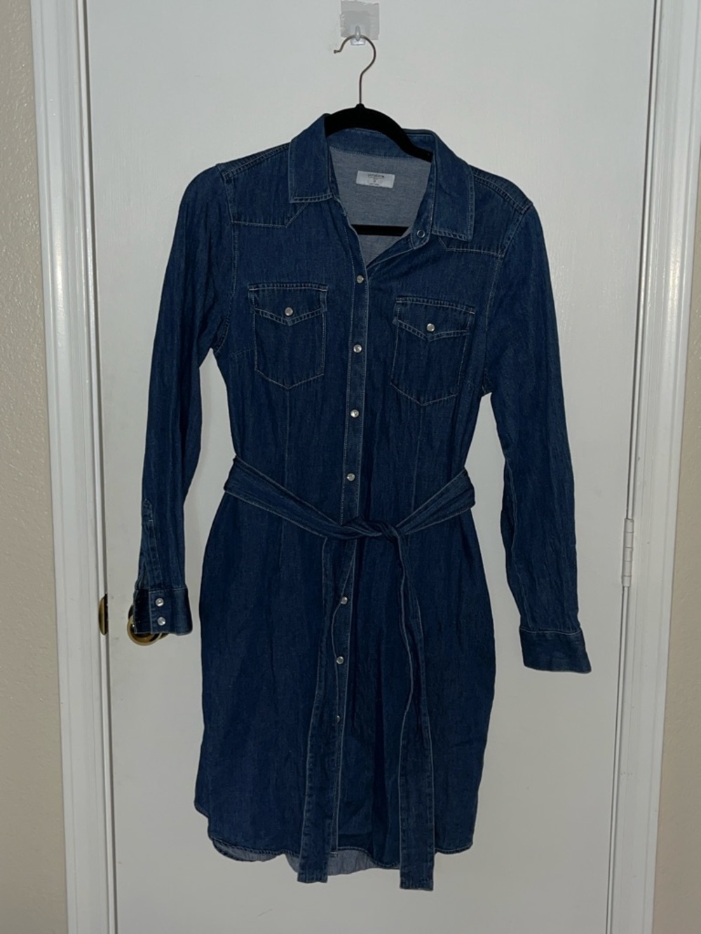UNTUCKit Dark Blue Denim Shirt Dress with Waist Tie